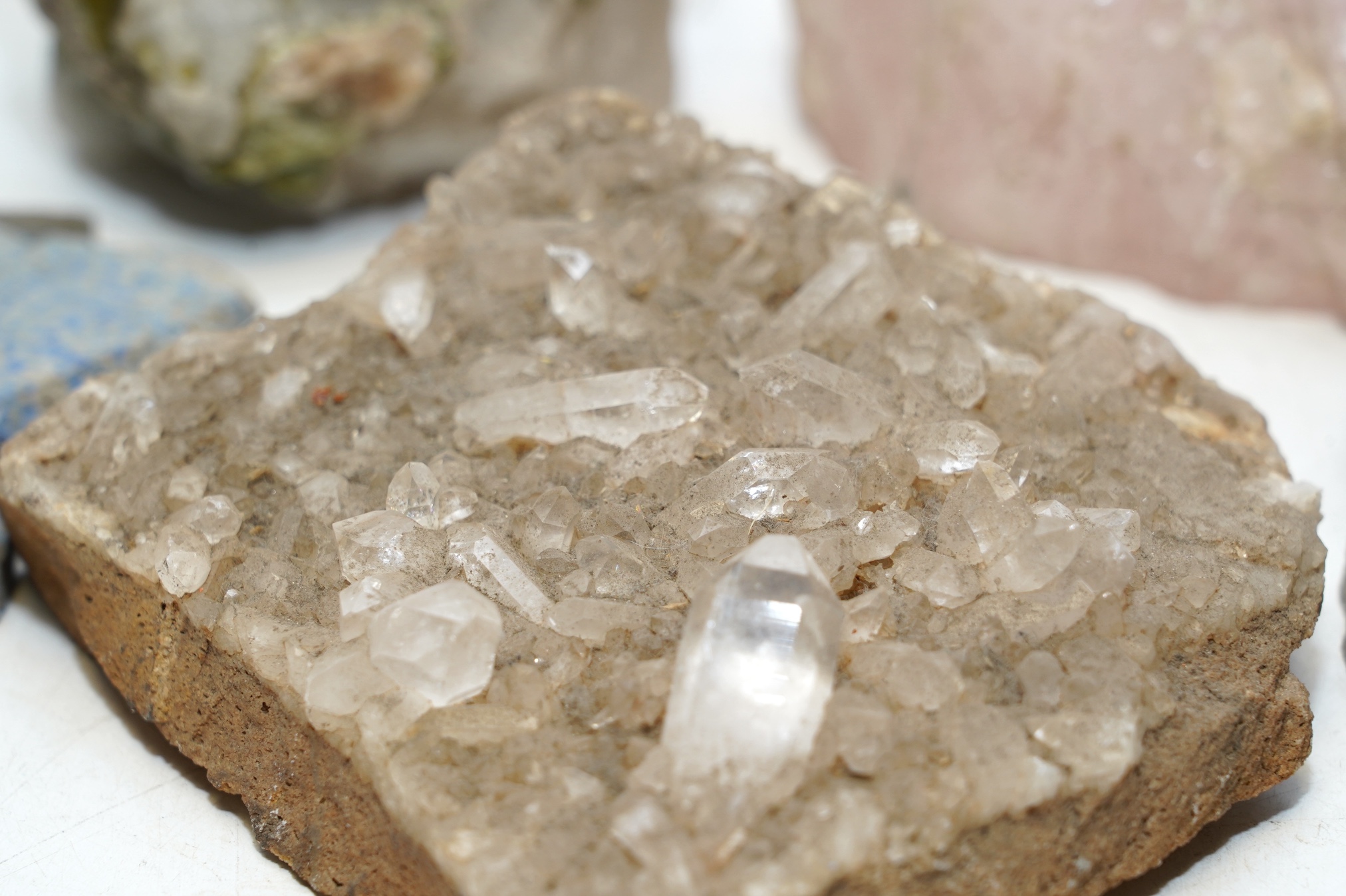 Assorted geodes including rose quartz and lapis lazuli, largest 15.5cm. Condition - fair